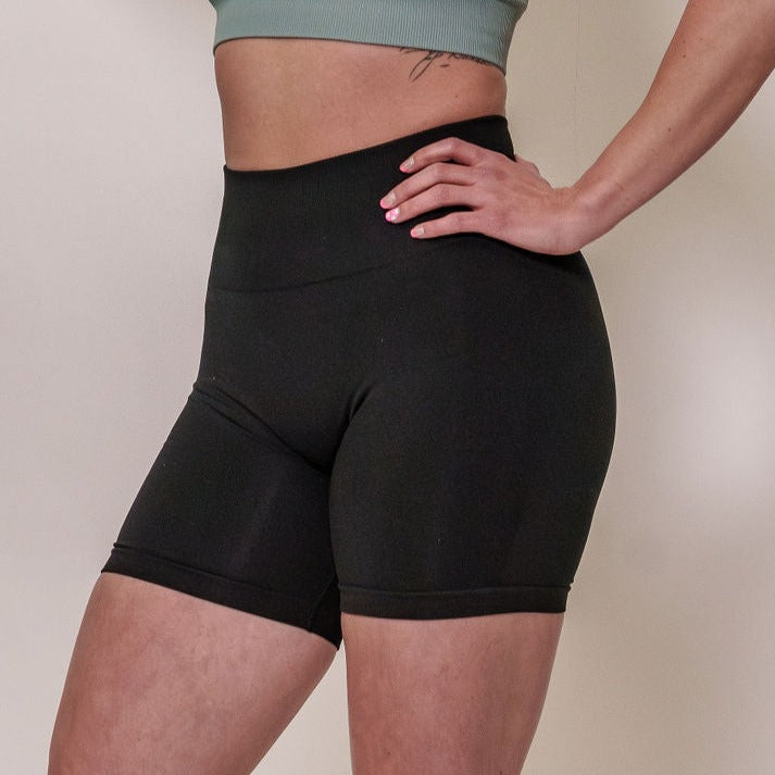 Black Elite Seamless Shorts